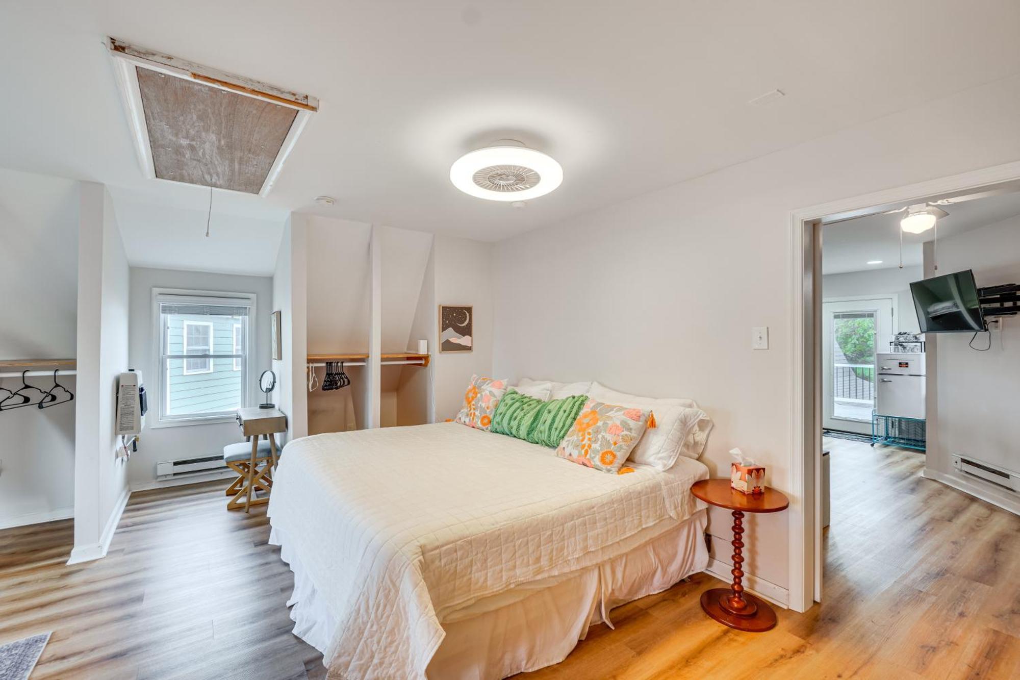 Epic Brunswick Apartment, Deck With Private Hot Tub! Exterior photo